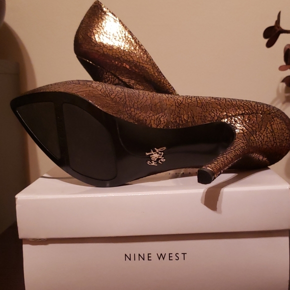 *NEW* Nine West Never Worn - Picture 2 of 2